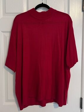 Joan Leslie Red Short-sleeved Sweater